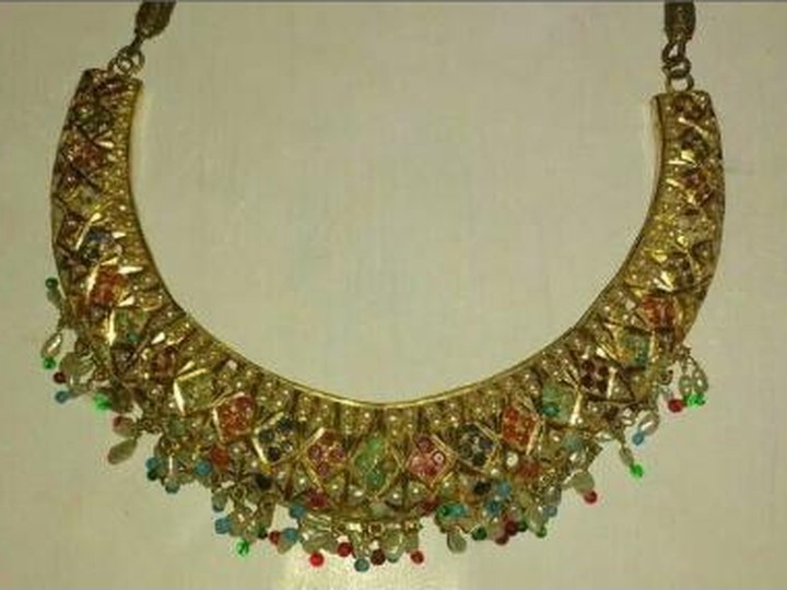 Meenakari enamelled gold jewellery