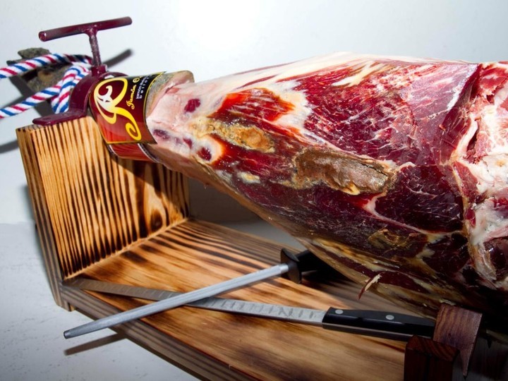 Spanish Jamón Ibérico de bellota