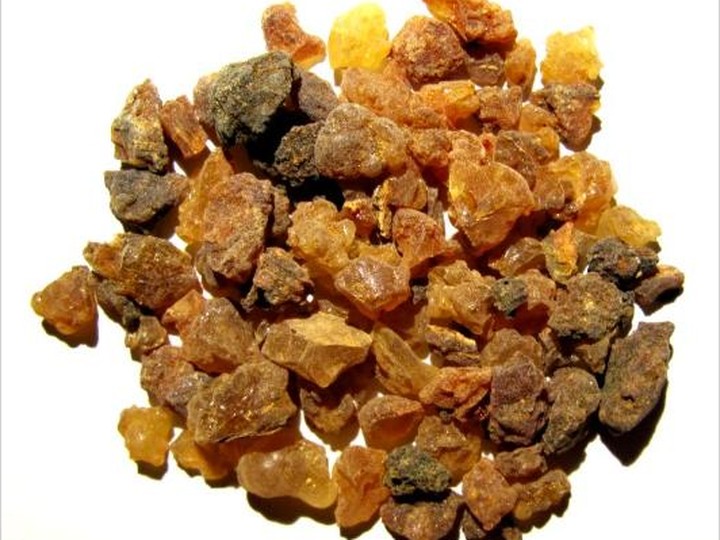 Somali myrrh resin, wild-tapped